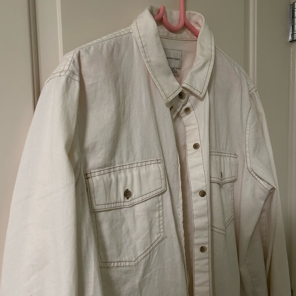 American Eagle White Button Down (size L) - Picture 4 of 7